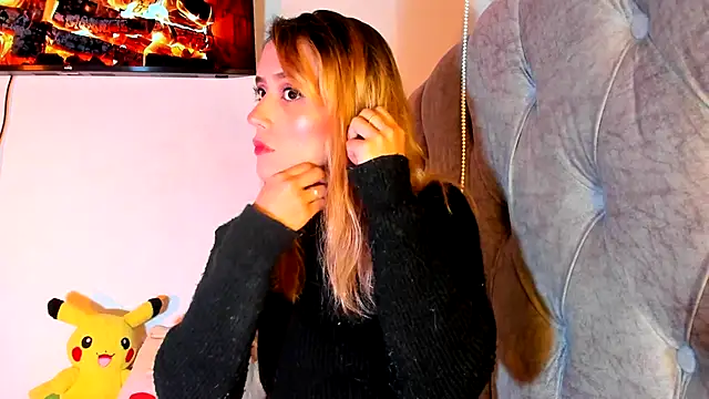 Snapshot of Sabrina_Cole chatting on 27, 11, 2025 Sabrina Cole online show from 27, 11, 2025