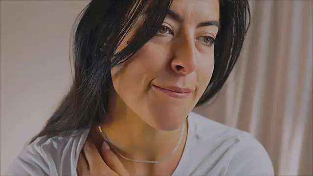 anabelcurvy online show from 10, 2, 2025