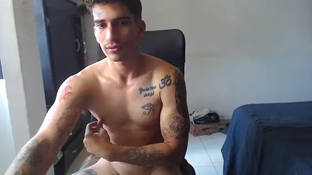 Snapshot of thebestwarrior_ chatting on 27, 9, 2025 thebestwarrior online show from 27, 9, 2025