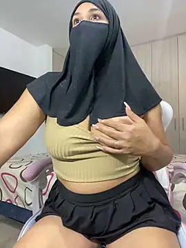 Snapshot of Jameela chatting on 8, 12, 2024 Jameela online show from 8, 12, 2024