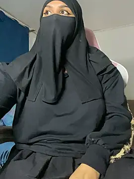 Snapshot of Jameela chatting on 5, 2, 2025 Jameela online show from 5, 2, 2025