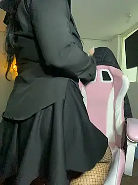 Snapshot of Jameela chatting on 26, 2, 2025 Jameela online show from 26, 2, 2025