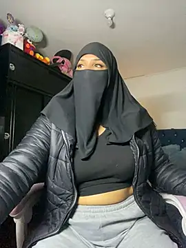 Snapshot of Jameela chatting on 3, 3, 2025 Jameela online show from 3, 3, 2025