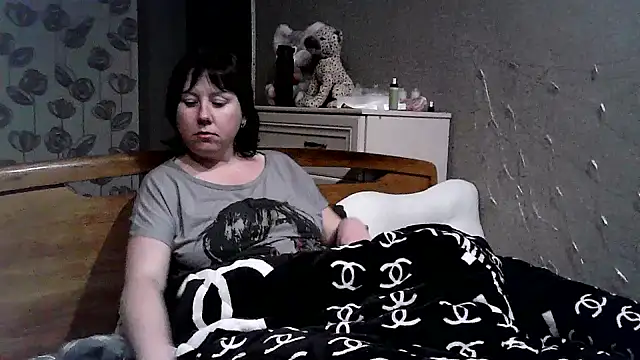 Snapshot of explored_romantic chatting on 7, 2, 2025 explored romantic online show from 7, 2, 2025