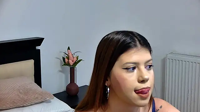 Snapshot of Sierra_Halle chatting on 18, 3, 2025 Sierra Halle online show from 18, 3, 2025