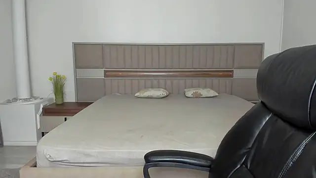 Snapshot of Sierra_Halle chatting on 30, 11, 2025 Sierra Halle online show from 30, 11, 2025