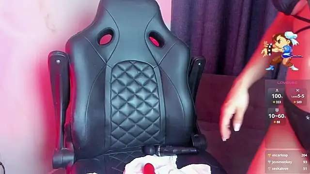 Snapshot of Roxy_clark chatting on 12, 2, 2025 Roxy clark online show from 12, 2, 2025