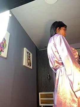 LauraAristizabal online show from 28, 2, 2025