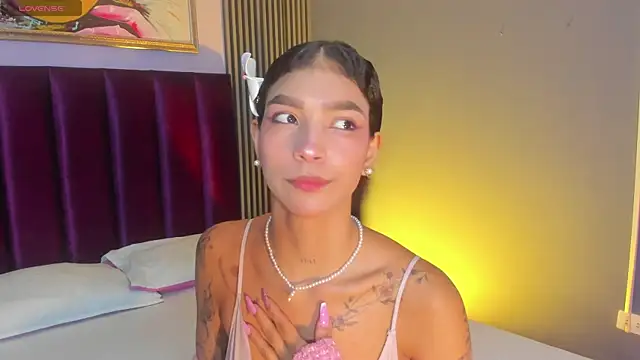 LauraAristizabal online show from 20, 5, 2026