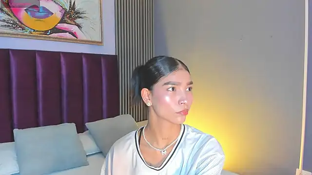 LauraAristizabal online show from 21, 5, 2026