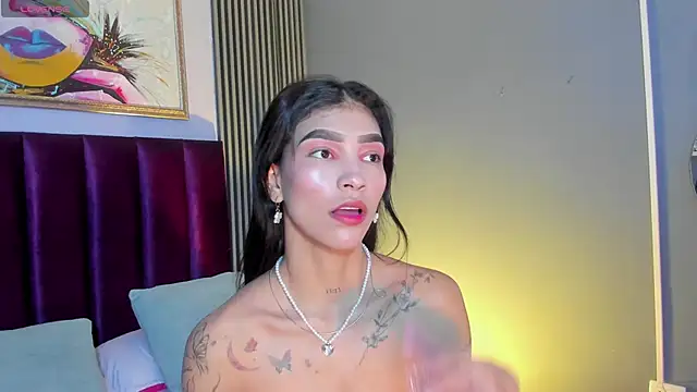 LauraAristizabal online show from 28, 5, 2026