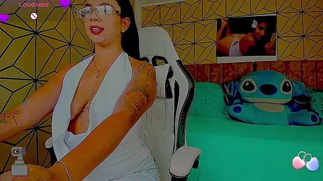 vane lopez  online show from 21, 3, 2026