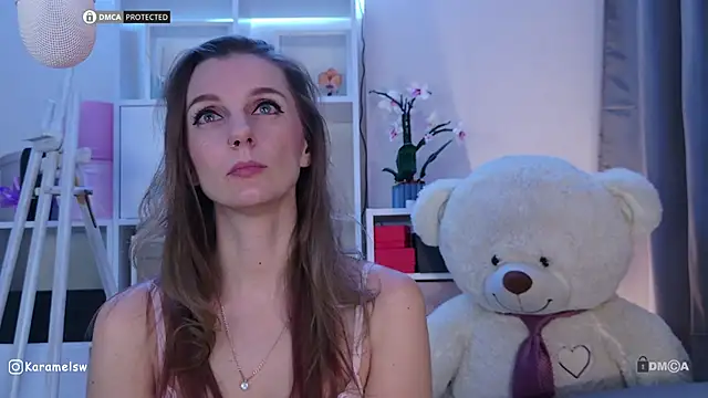 Karamelsw  online show from 5, 3, 2026