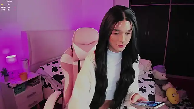 Snapshot of Ainhoads chatting on 30, 10, 2025 Ainhoads online show from 30, 10, 2025