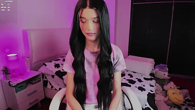 Snapshot of Ainhoads chatting on 31, 10, 2025 Ainhoads online show from 31, 10, 2025