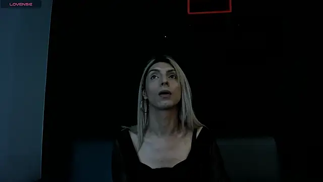 Victoria Badgal  online show from 12, 12, 2024