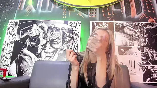 Victoria Badgal  online show from 23, 1, 2025