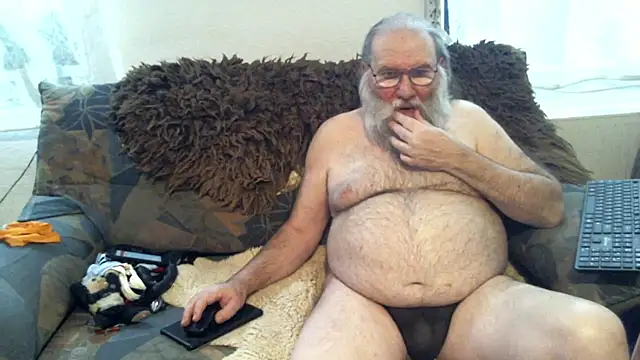 SexySantaC online show from 2, 2, 2025