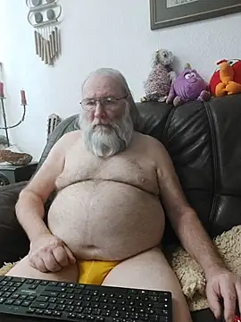 Snapshot of SexySantaC chatting on 12, 3, 2026 SexySantaC online show from 12, 3, 2026