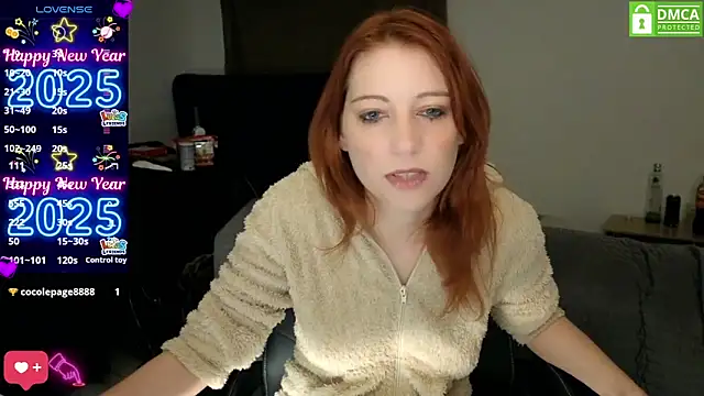 Snapshot of XLisaxx chatting on 4, 1, 2025 XLisaxx online show from 4, 1, 2025