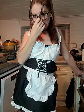 Snapshot of XLisaxx chatting on 7, 10, 2025 XLisaxx online show from 7, 10, 2025