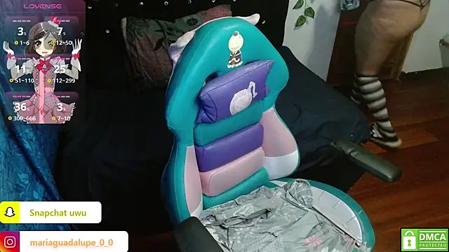 Snapshot of litlle_cat chatting on 4, 12, 2025 litlle cat online show from 4, 12, 2025