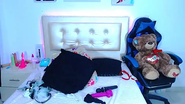 Jenng18 online show from 25, 12, 2024