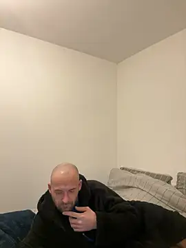 Snapshot of bigguy101 chatting on 26, 12, 2024 bigguy101 online show from 26, 12, 2024