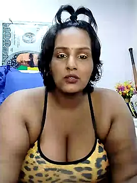 NWC4LYF online show from 8, 2, 2025