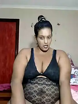 Snapshot of NWC4LYF chatting on 26, 4, 2026 NWC4LYF online show from 26, 4, 2026