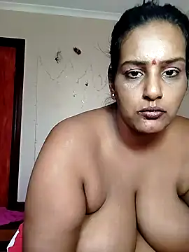 Snapshot of NWC4LYF chatting on 9, 5, 2026 NWC4LYF online show from 9, 5, 2026
