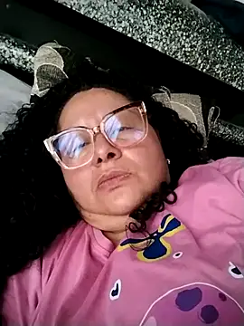 Snapshot of hazel_milf chatting on 14, 1, 2026 hazel milf online show from 14, 1, 2026