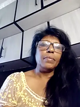 Snapshot of MsAttitude chatting on 24, 5, 2026 MsAttitude online show from 24, 5, 2026