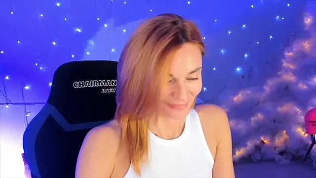 Snapshot of MistyBarnes chatting on 21, 12, 2024 MistyBarnes online show from 21, 12, 2024