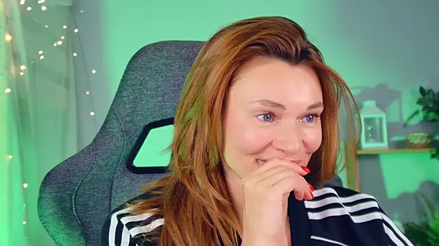 Snapshot of MistyBarnes chatting on 23, 2, 2026 MistyBarnes online show from 23, 2, 2026