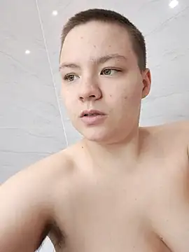 Snapshot of GoldMelissa chatting on 1, 10, 2025 GoldMelissa online show from 1, 10, 2025