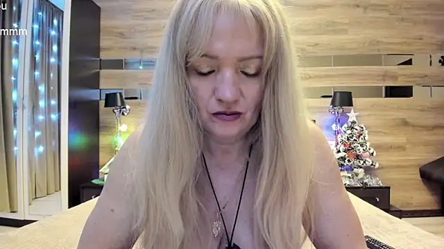 Snapshot of TrueFoxyyy chatting on 29, 1, 2025 TrueFoxyyy online show from 29, 1, 2025