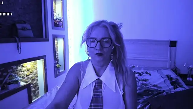 Snapshot of TrueFoxyyy chatting on 12, 3, 2025 TrueFoxyyy online show from 12, 3, 2025