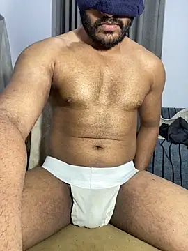 Snapshot of Lahirumadu2 chatting on 5, 10, 2025 Lahirumadu2 online show from 5, 10, 2025