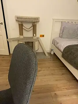 malyshhka online show from 8, 12, 2024