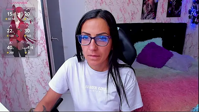Snapshot of alma_blue chatting on 14, 2, 2025 alma blue online show from 14, 2, 2025