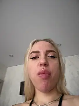 Snapshot of pinkstar_ chatting on 21, 11, 2025 pinkstar online show from 21, 11, 2025