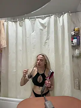 Snapshot of pinkstar_ chatting on 5, 12, 2025 pinkstar online show from 5, 12, 2025