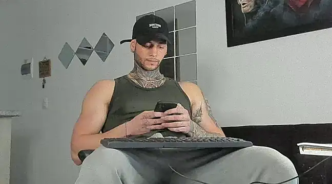  jamesleandros1 online show from 4, 3, 2025