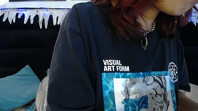 Snapshot of SabinaMerchetti chatting on 10, 12, 2024 SabinaMerchetti online show from 10, 12, 2024