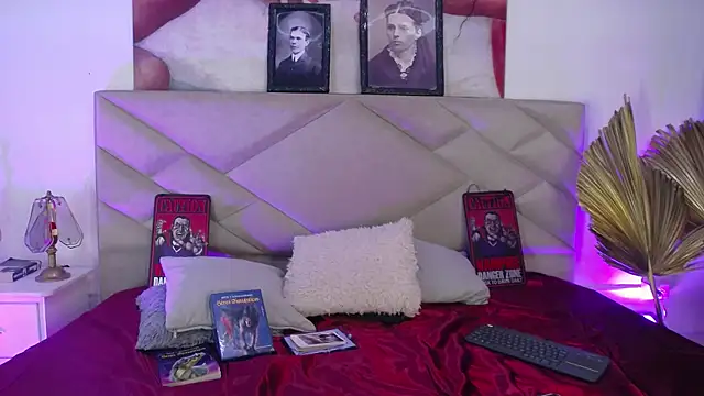 Snapshot of SabinaMerchetti chatting on 25, 9, 2025 SabinaMerchetti online show from 25, 9, 2025