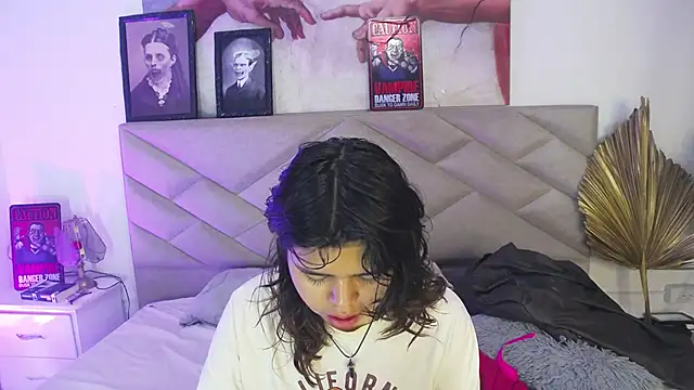 Snapshot of SabinaMerchetti chatting on 20, 10, 2025 SabinaMerchetti online show from 20, 10, 2025