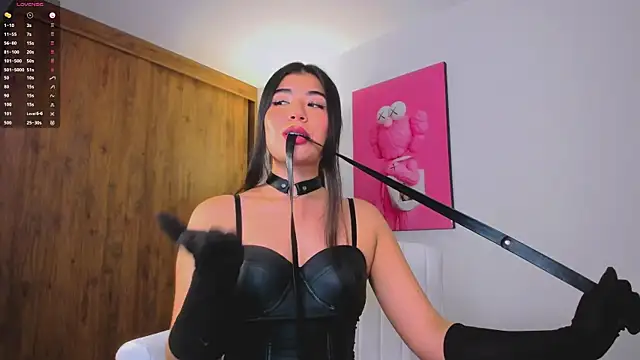 Kim crosspp online show from 15, 12, 2024