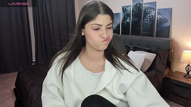 Snapshot of MaryMayson chatting on 3, 12, 2024 MaryMayson online show from 3, 12, 2024