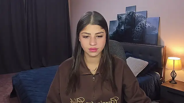 Snapshot of MaryMayson chatting on 18, 12, 2025 MaryMayson online show from 18, 12, 2025